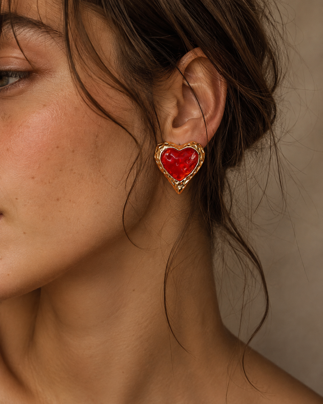 Amour Rouge Heart Earrings