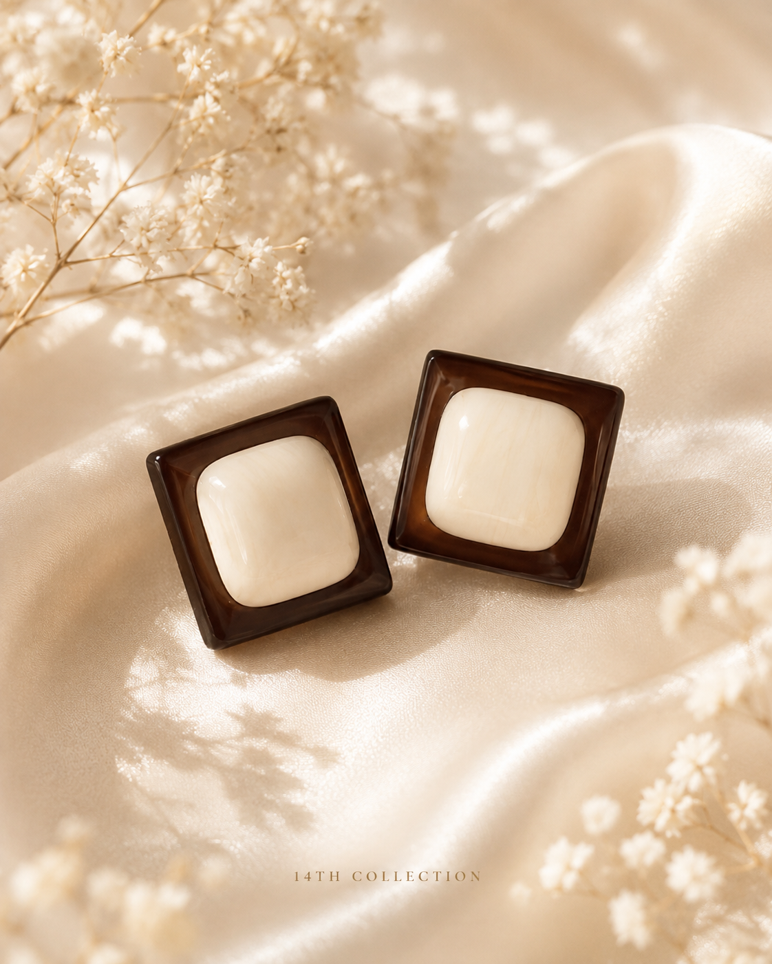 Café Crème Square Earrings